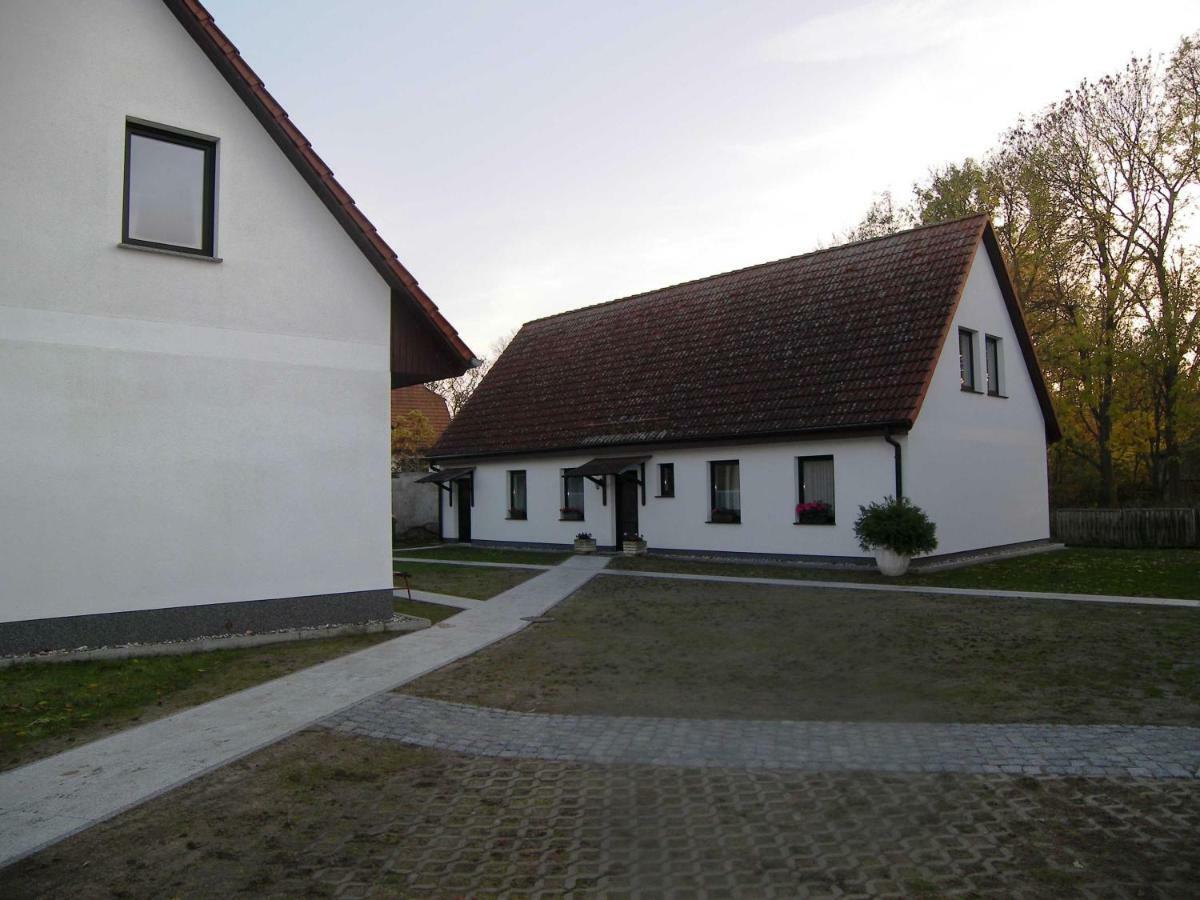 Ferienwohnungen Dahms Lutow Екстер'єр фото